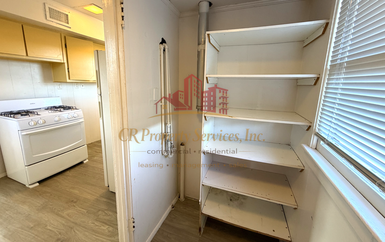 907 Valley View Ave - Photo 7 of 16