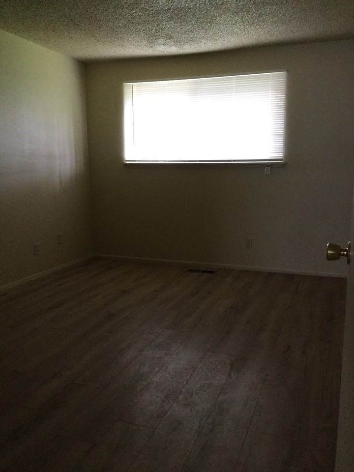 4813 Memorie Ln - Photo 2 of 16
