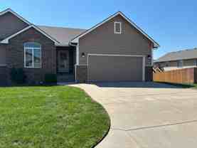 2107/2111 Village Estates - Photo 1 of 1