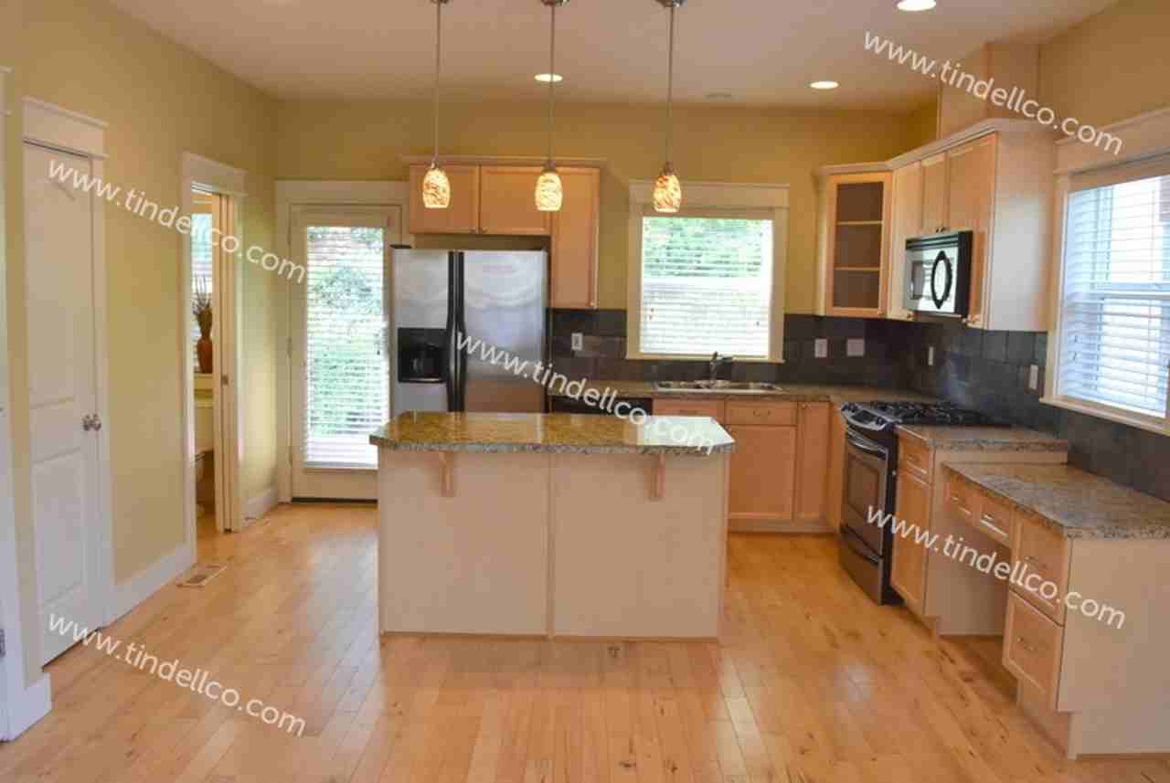 5211 Sw Shattuck Rd - Photo 3 of 32