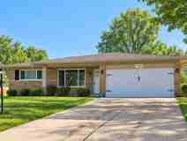 1394 Rollins St - Photo 1 of 1