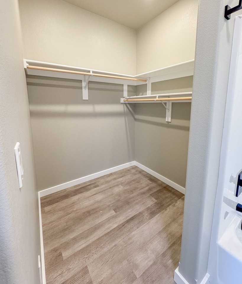 941 Covey Run Rd #213 - Photo 6 of 20