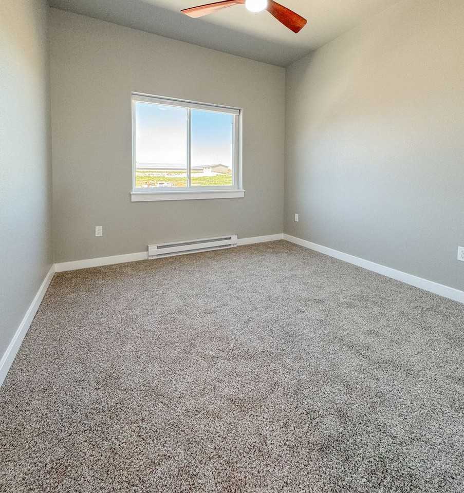 941 Covey Run Rd #213 - Photo 7 of 20