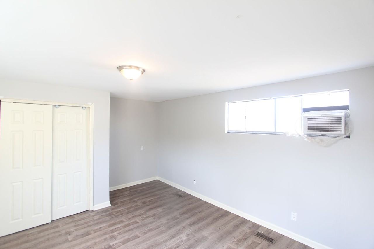 1705 2nd Ct W - Photo 7 of 13
