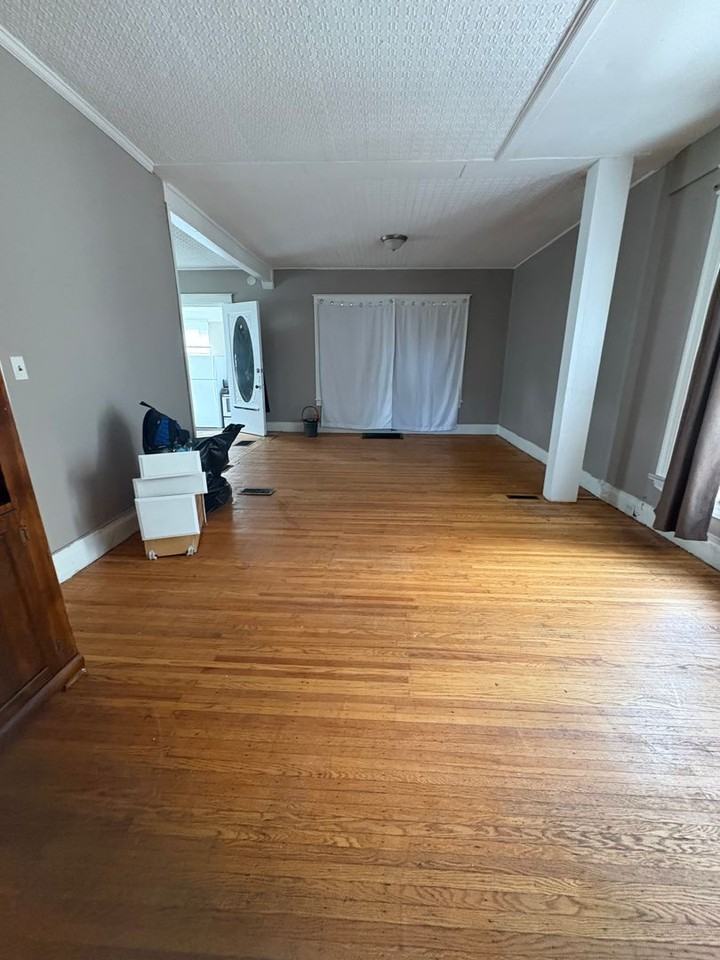 354 Avenue D - Photo 2 of 15