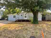 6408 S Lindsay Ave - Photo 1 of 1