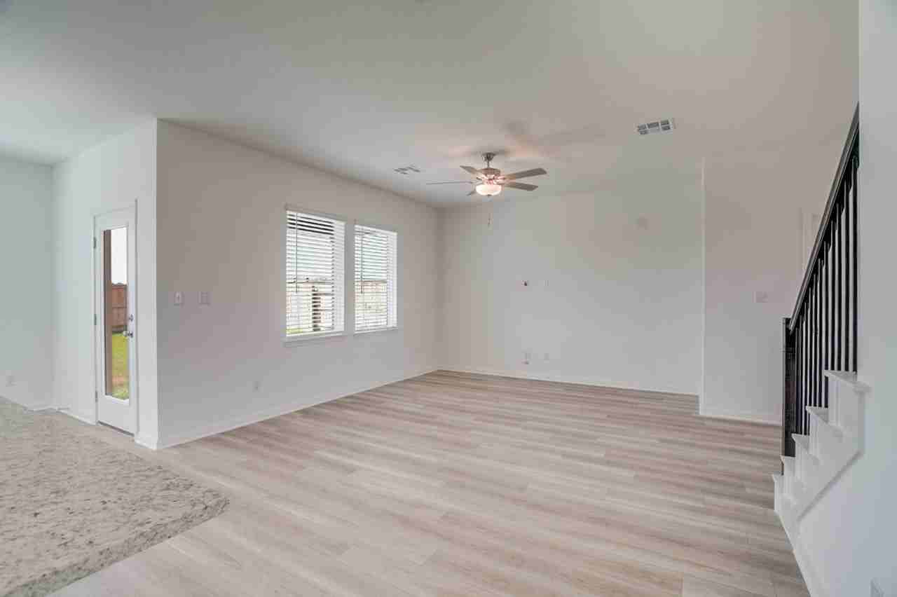 174 Bayou Mint Blvd - Photo 4 of 20