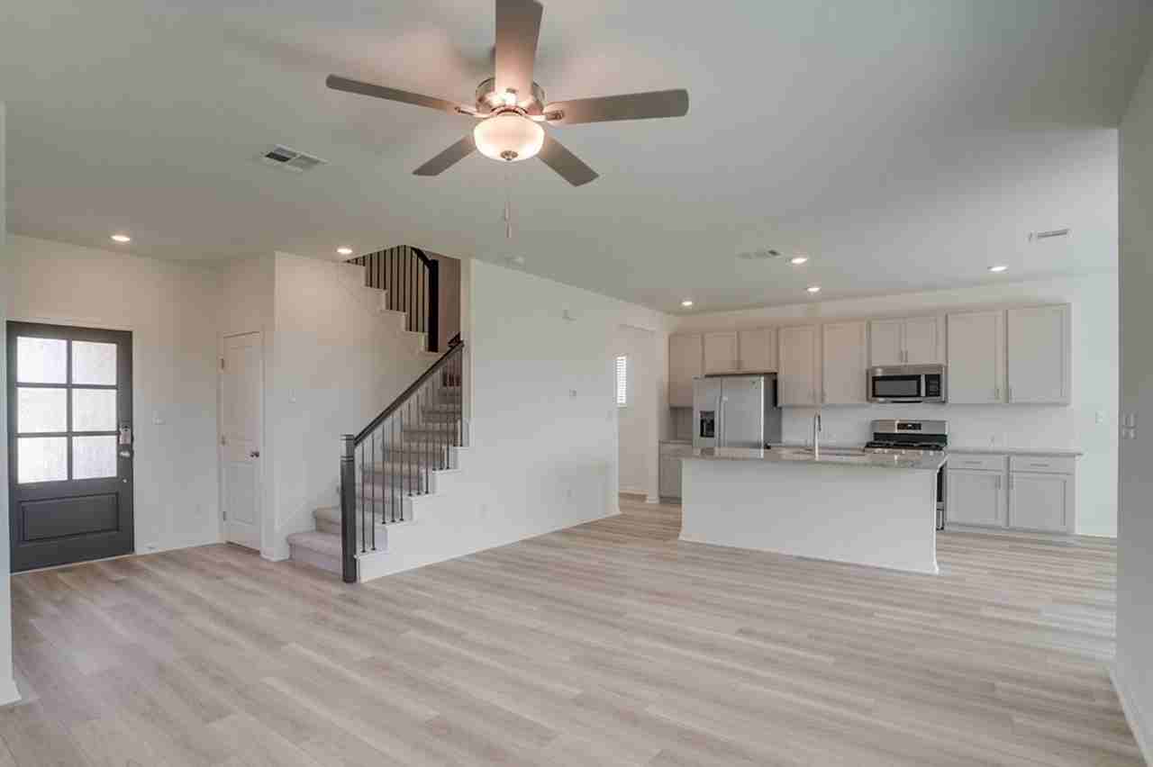 174 Bayou Mint Blvd - Photo 5 of 20