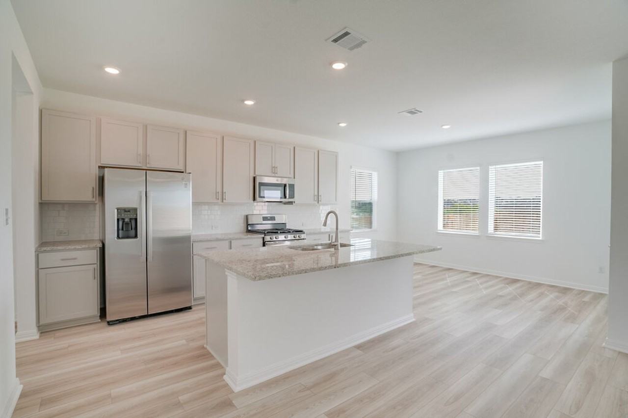 174 Bayou Mint Blvd - Photo 6 of 20