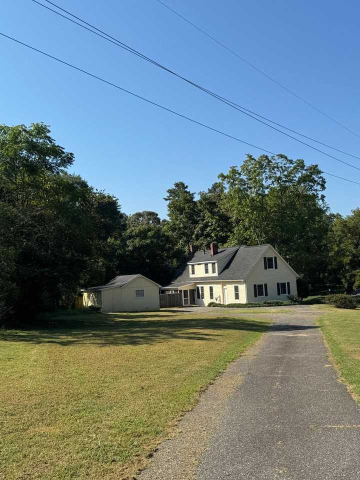 207 Edgemont Ave - Photo 2 of 50