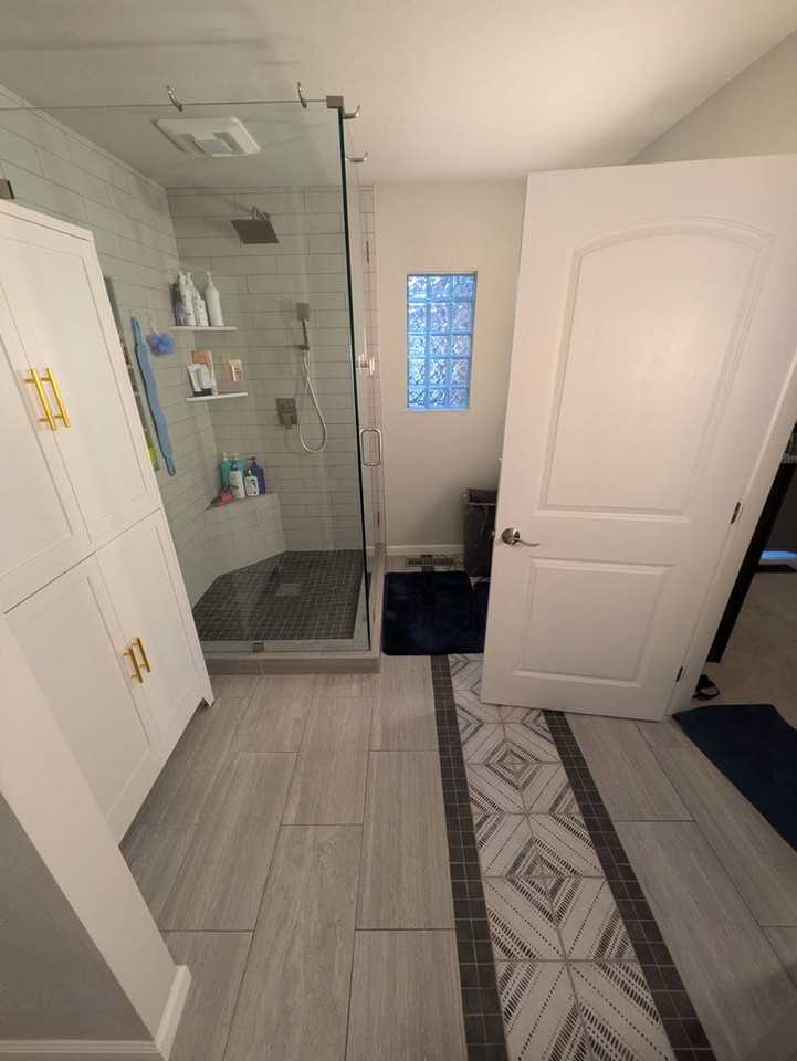 822 Weaver Ln - Photo 3 of 5