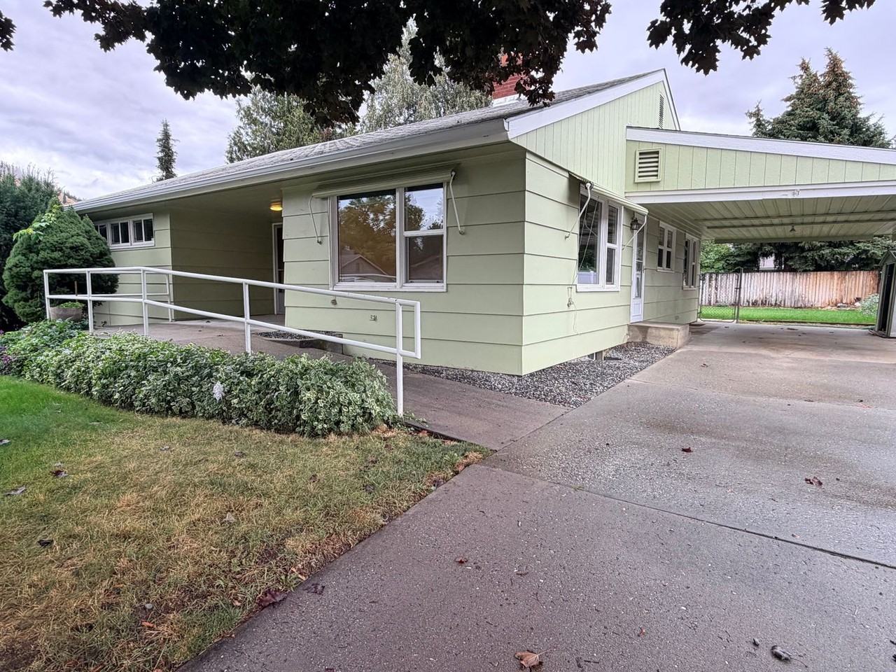 125 Mission Creek Rd - Photo 3 of 38