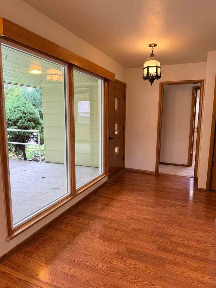 125 Mission Creek Rd - Photo 5 of 38