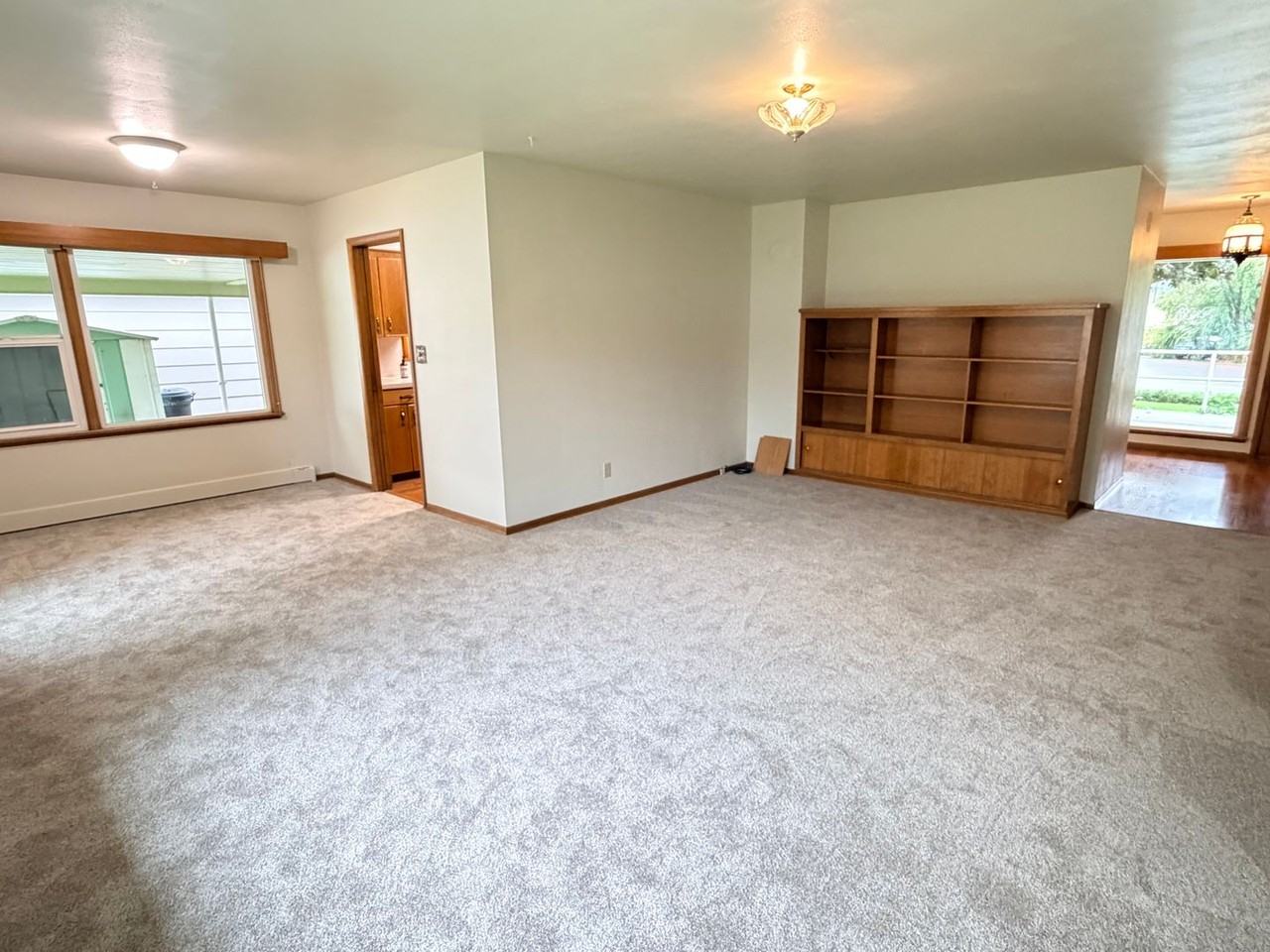 125 Mission Creek Rd - Photo 7 of 38