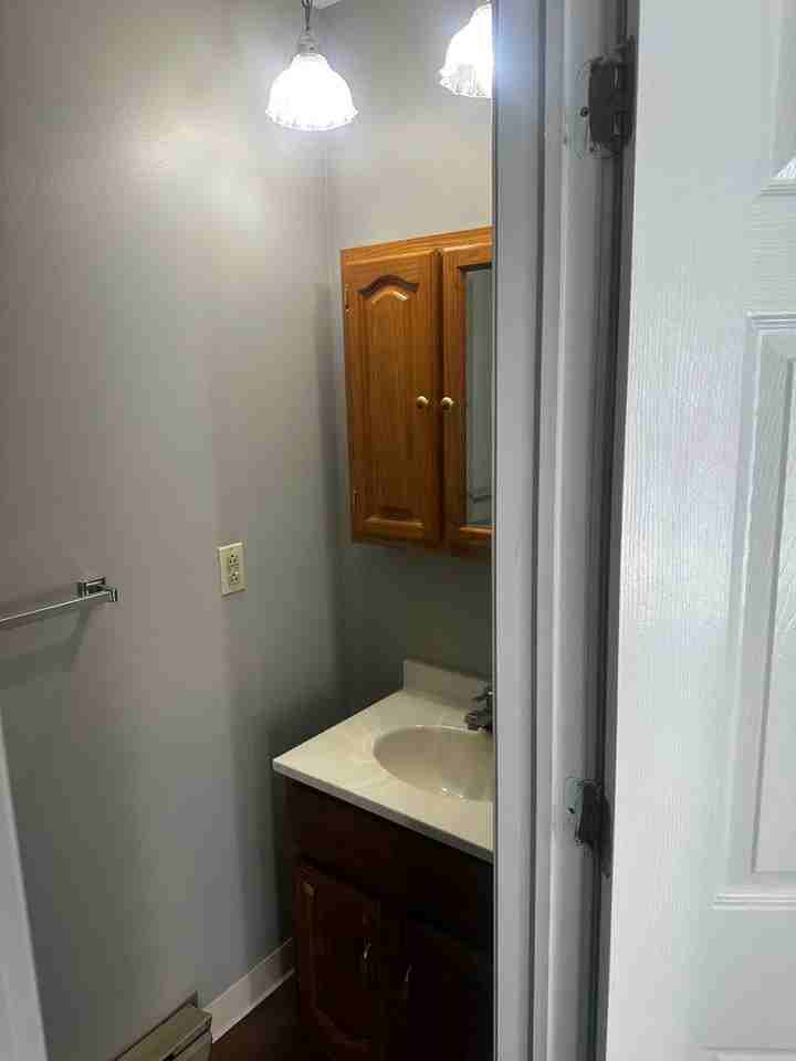 DELAND - Photo 7 of 27