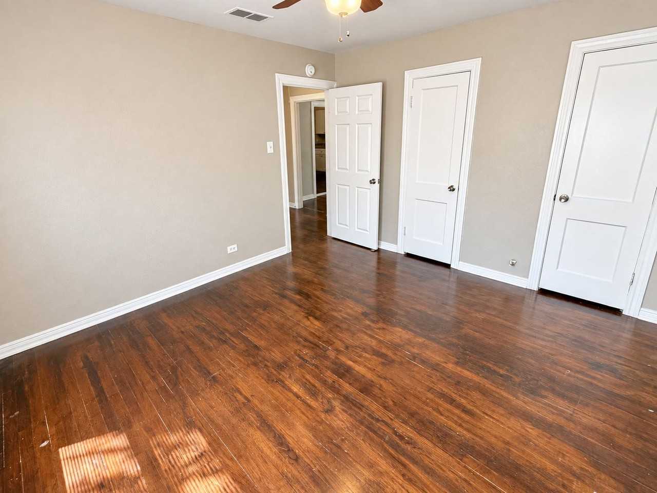 1514 Cedarcrest Dr - Photo 7 of 12