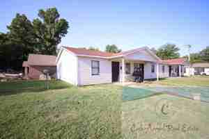 featured image of 545 Monroe Ave