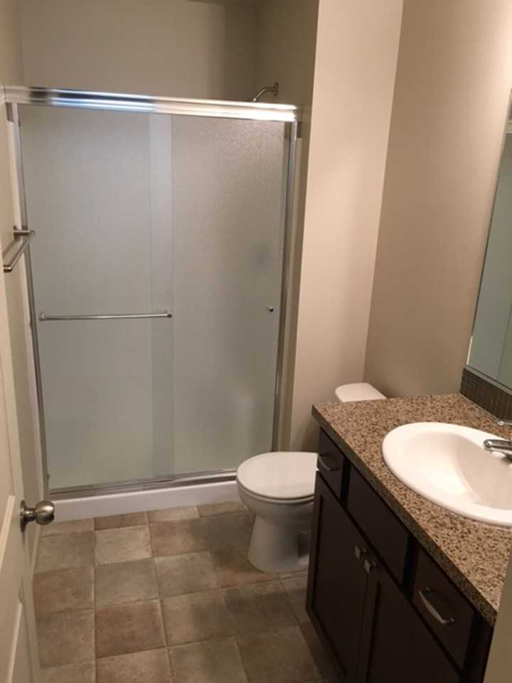$1,795 / 3br - Photo 4 of 4