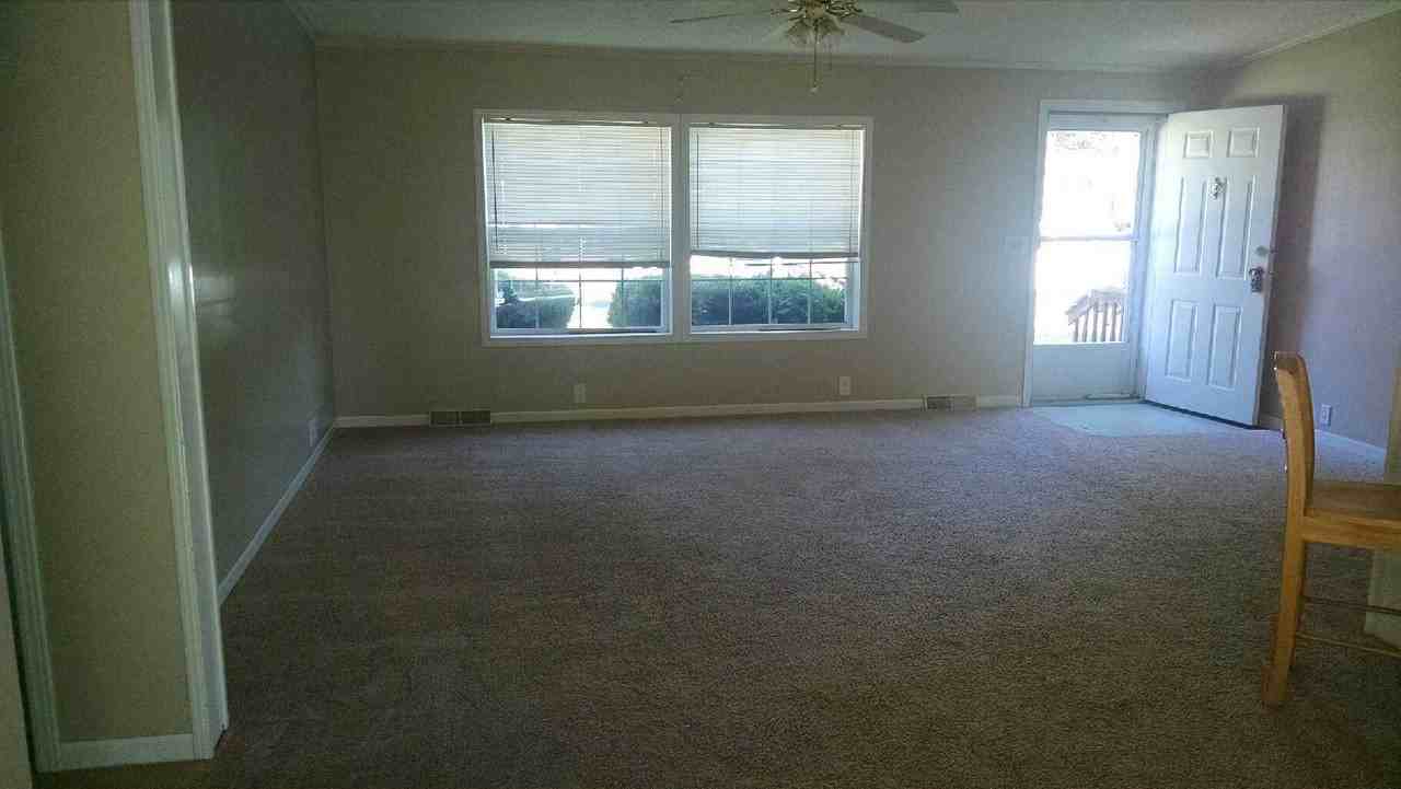 4025 W Cedar Chase Dr - Photo 2 of 13