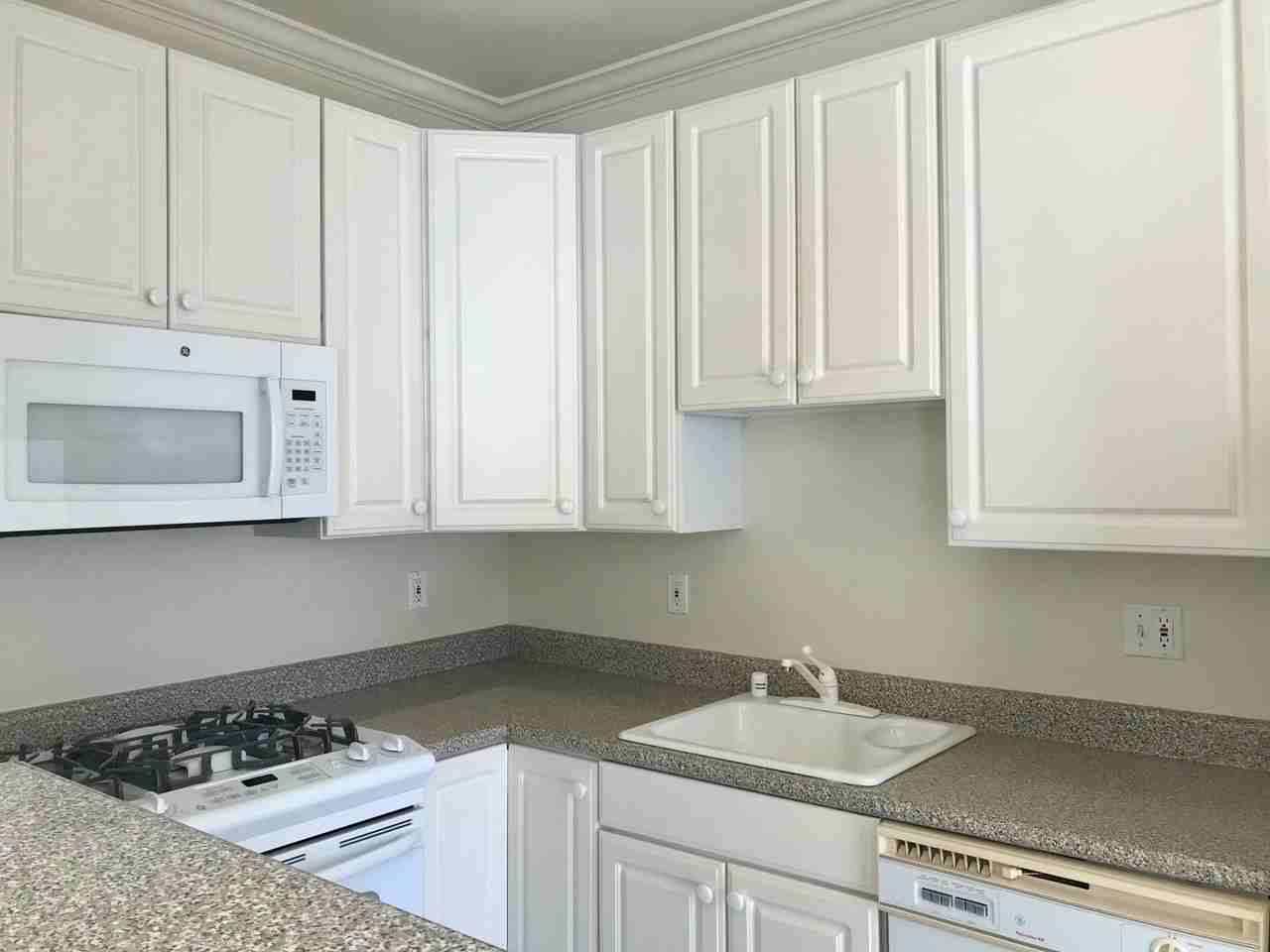 2130 Beach St #302 - Photo 5 of 23