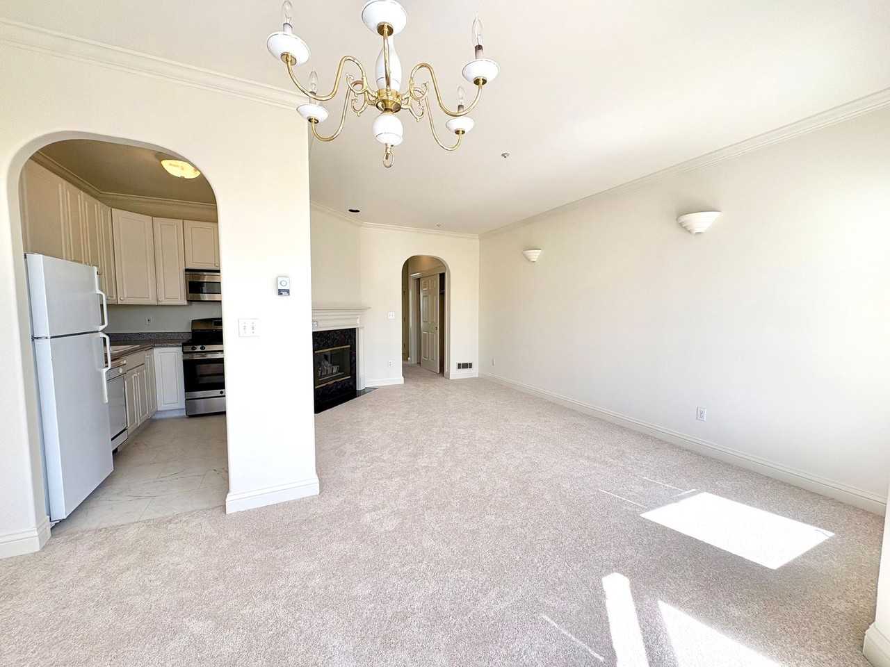 2130 Beach St #302 - Photo 6 of 23