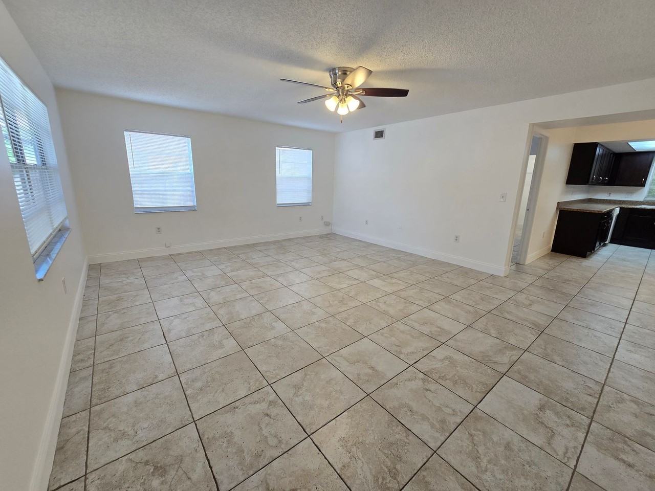 5324 Desoto Pl #A - Photo 4 of 21