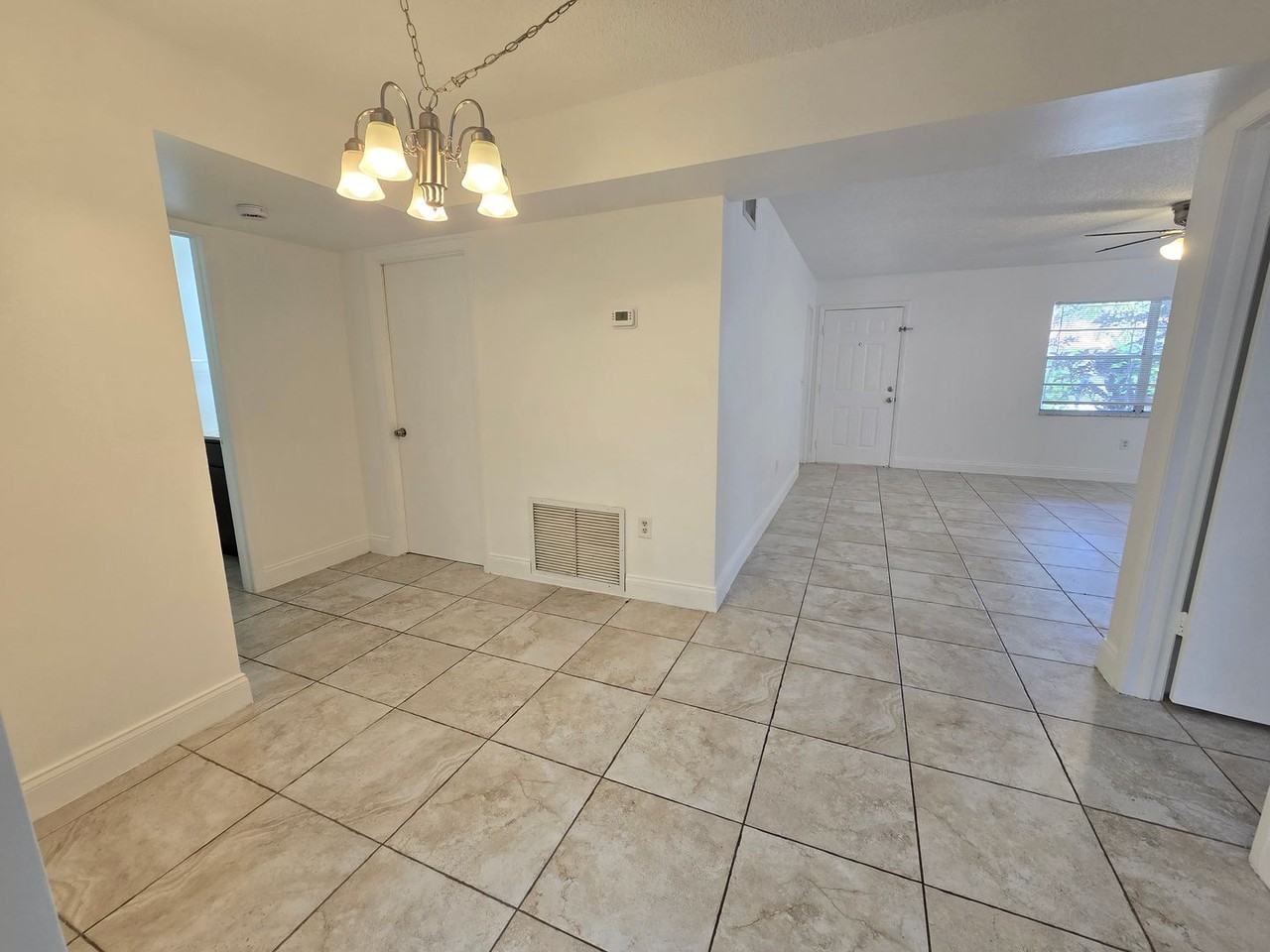 5324 Desoto Pl #A - Photo 5 of 21