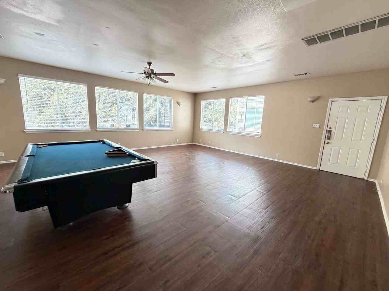 910A Keith Ln - Photo 4 of 36