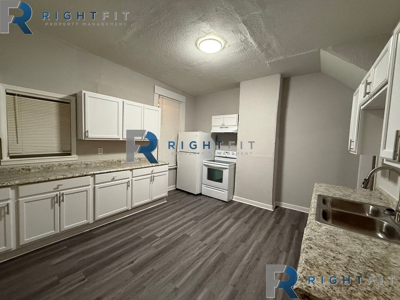 957 Fairbanks Ave - Photo 6 of 16