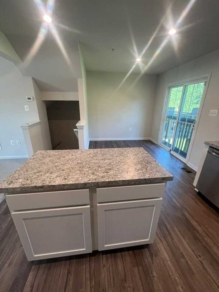 21830 Primrose Willow Ln - Photo 6 of 32