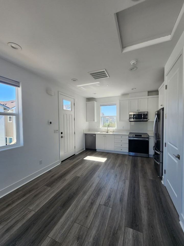 1820 San Luis Ranch Rd - Photo 3 of 8