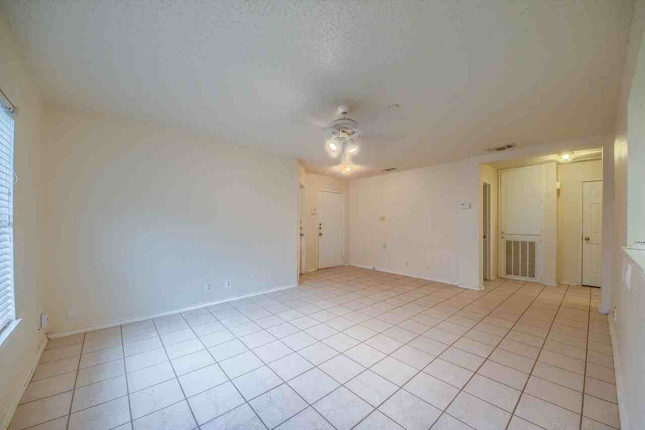 7611 Scenic Glade - Photo 6 of 28