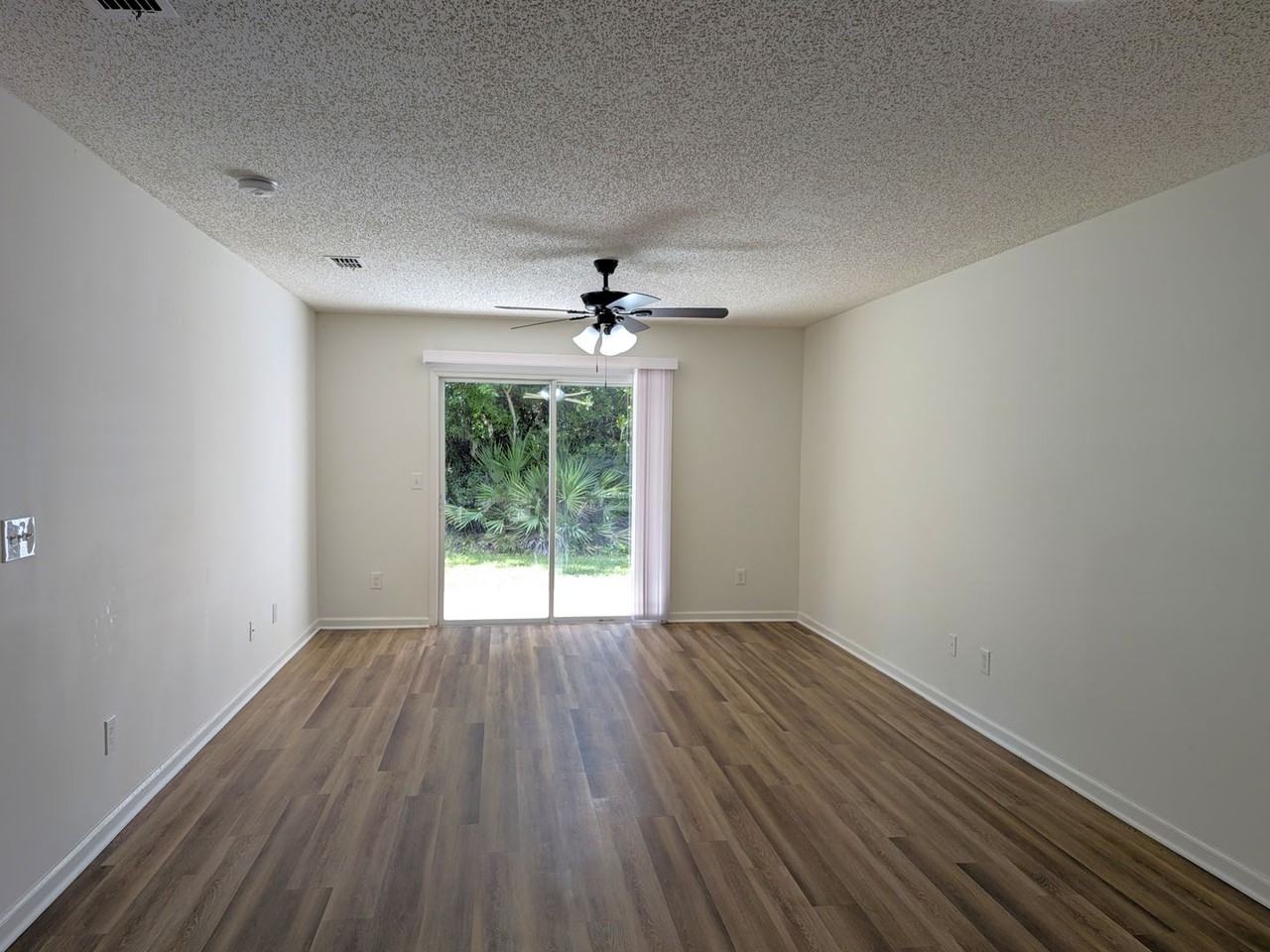 130 Plantation Point Dr - Photo 6 of 26