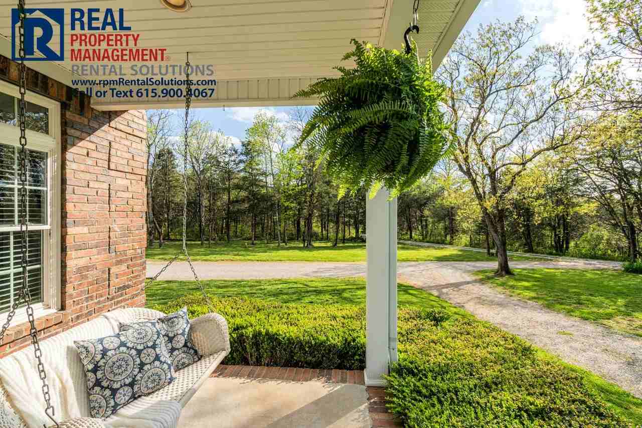 4829 Pyles Rd - Photo 3 of 36
