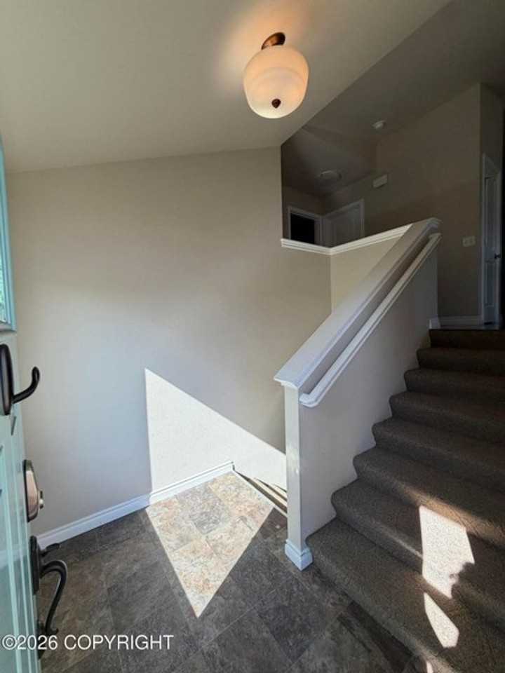1006 Northpointe Bluff Dr - Photo 4 of 16