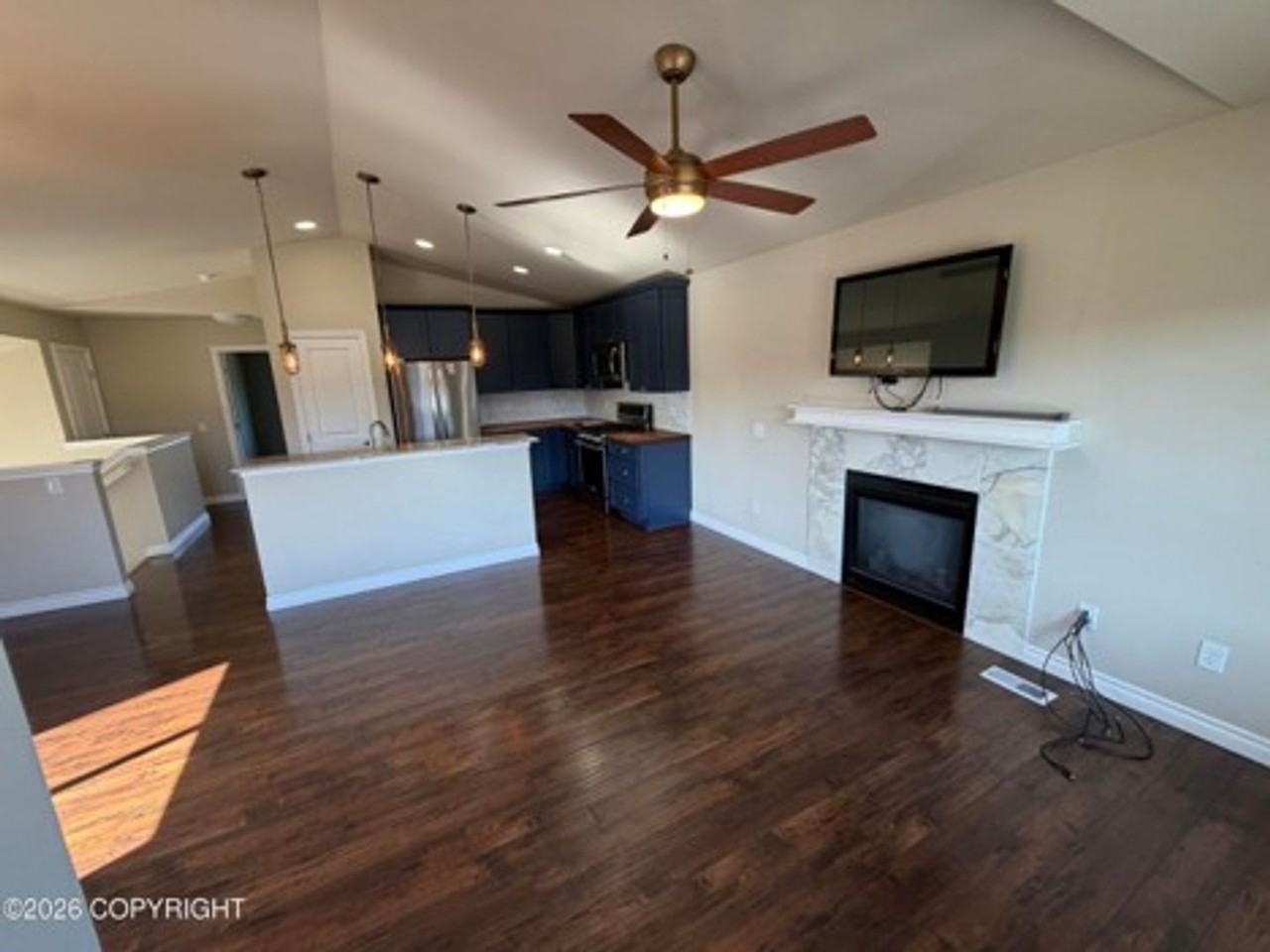 1006 Northpointe Bluff Dr - Photo 7 of 16