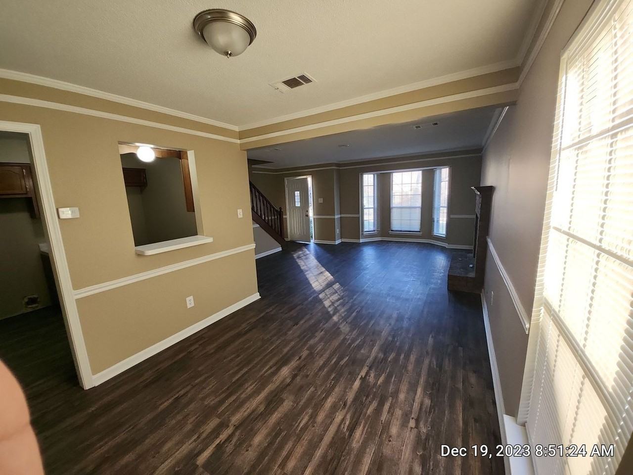 5819 Grassy Valley Dr - Photo 2 of 8