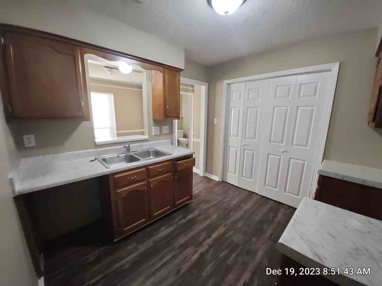 5819 Grassy Valley Dr - Photo 6 of 8