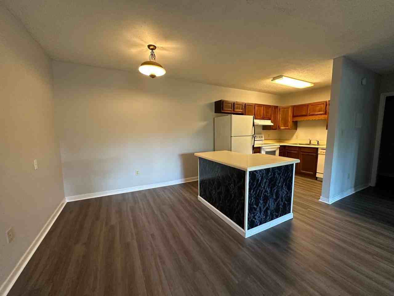 1047 Kendrick Creek Rd - Photo 4 of 11