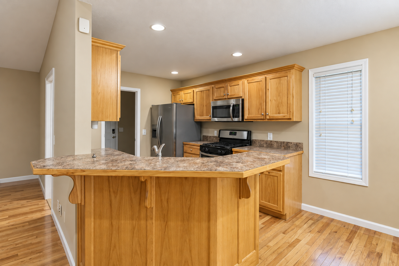 1635 Bobby Nichols Dr - Photo 7 of 32