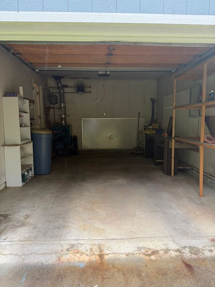 2641 Silver St - Photo 4 of 26