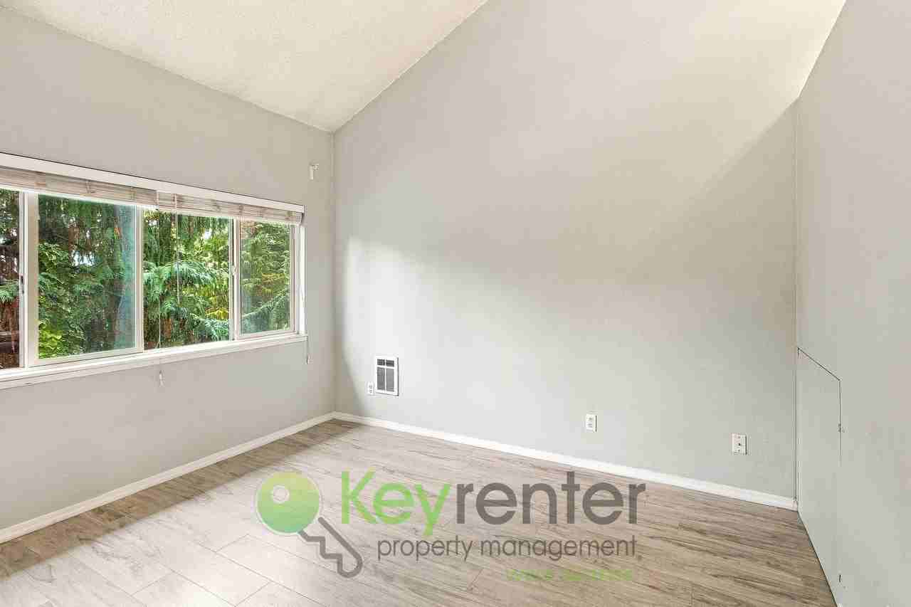 12600 57th Ave S - Photo 2 of 17