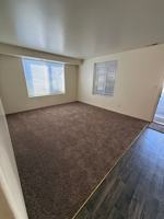 featured image of 756 N Riverside Ave