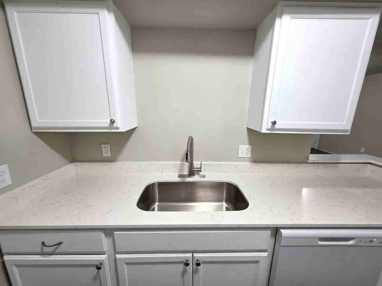 3734 N Nicklas Ave - Photo 6 of 13
