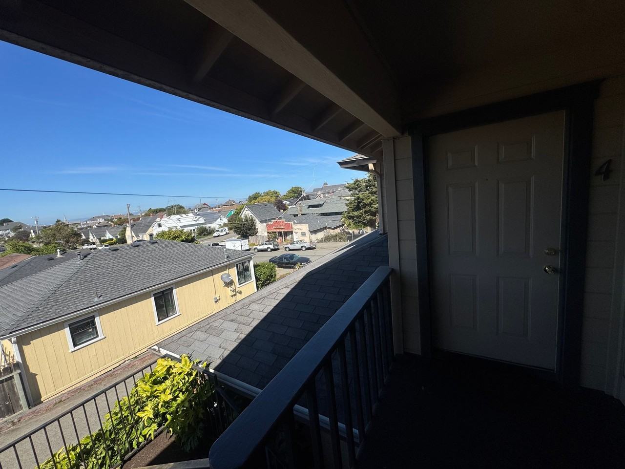 1536 F St - Photo 3 of 24