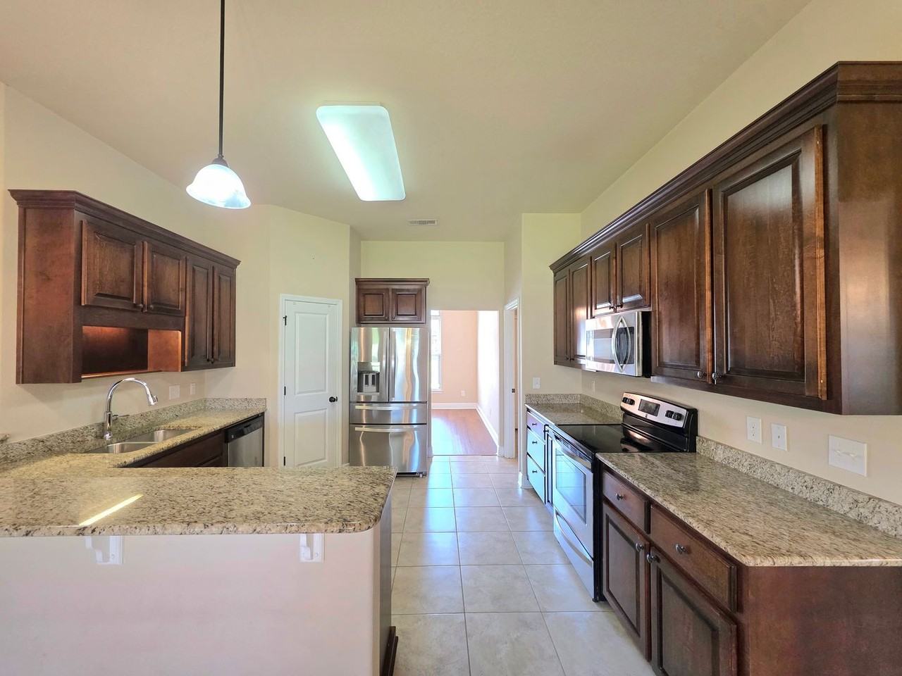 6159 Winchester Cir - Photo 5 of 22