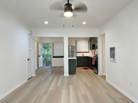 LB4446 (RUBS) - Photo 1 of 1