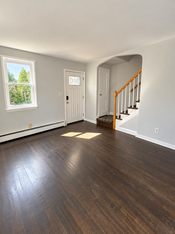 1510 Dornton Ave - Photo 6 of 23