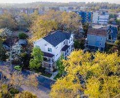 featured image of 721 W Lafayette St