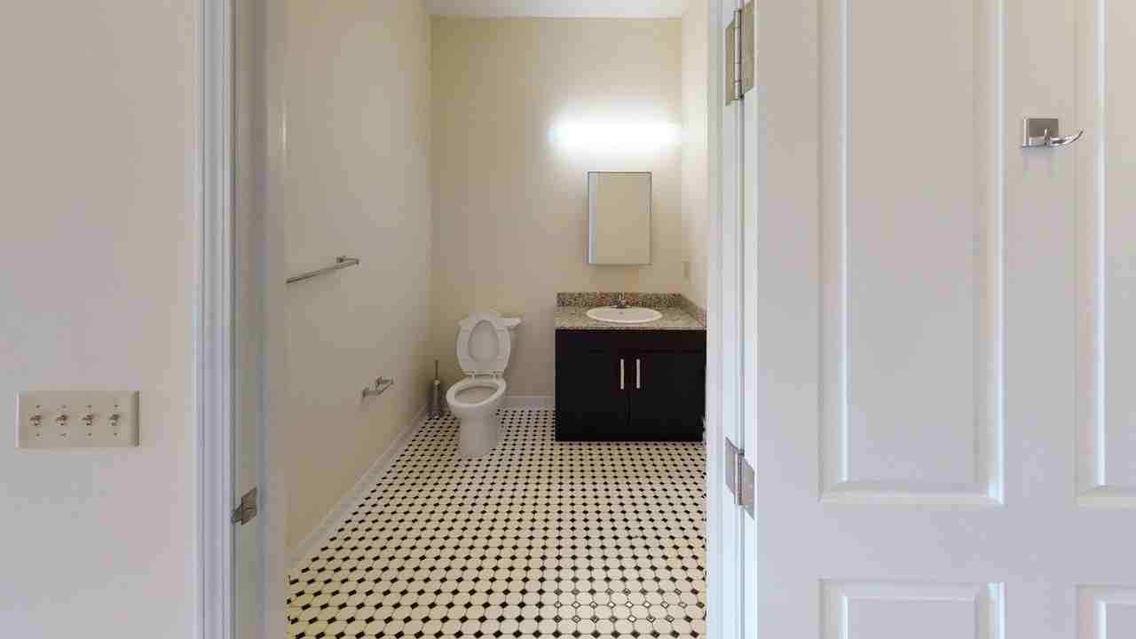 Broad Street Apartments - Photo 4 of 15